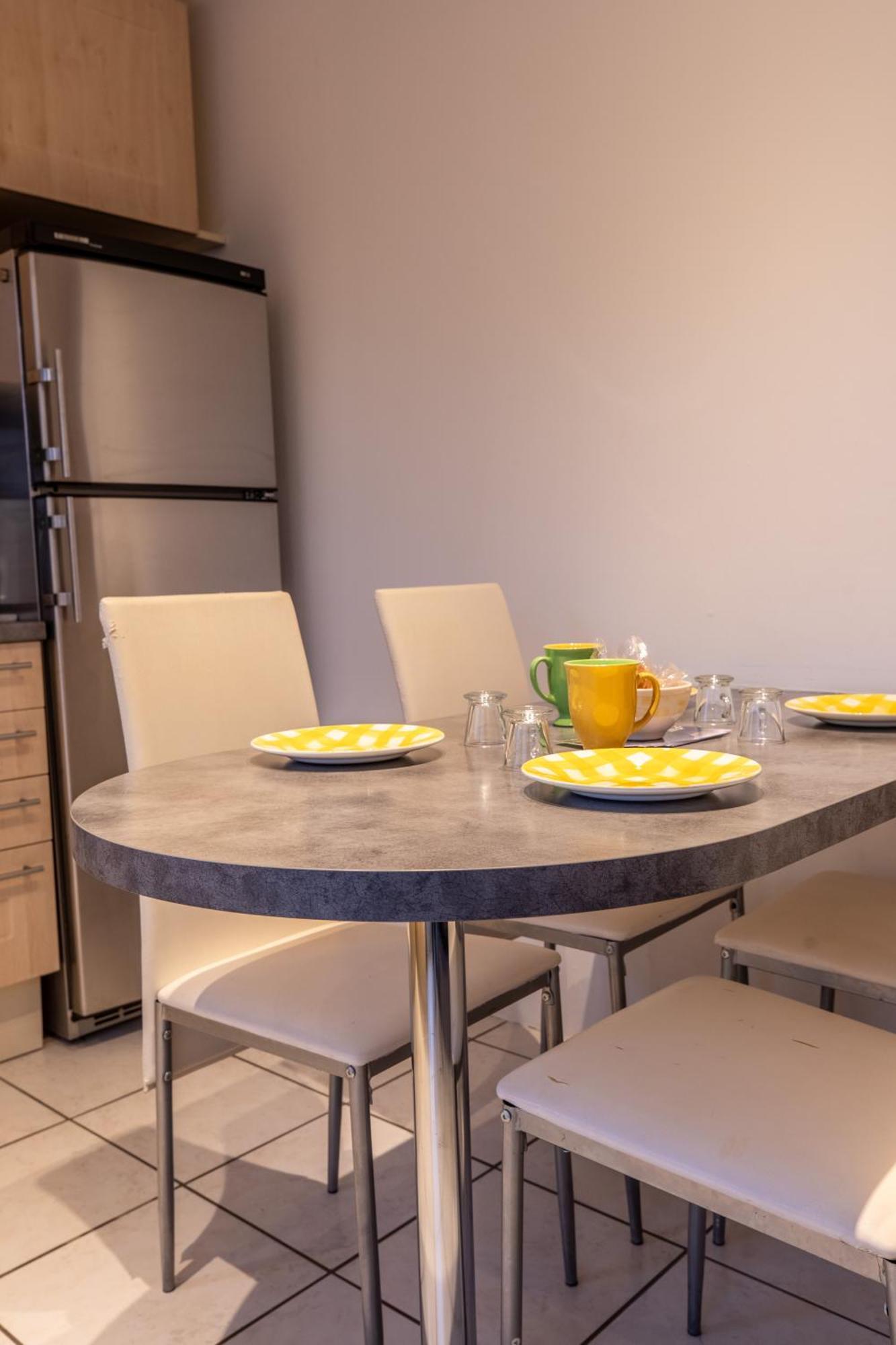 Appartement Avec Jardin, Ideal Pour Animaux - Floreal Clermont-Ferrand Buitenkant foto